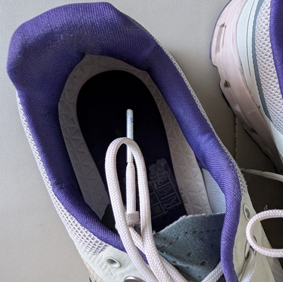 On Cloud CLOUDVISTA Running Shoes Frost Mineral Womens Size Womens 9 - Picture 6 of 11